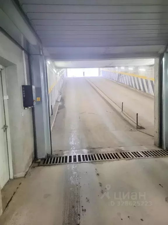 Гараж в Москва Красноказарменная ул., 14Ак6 (13 м) - Фото 2