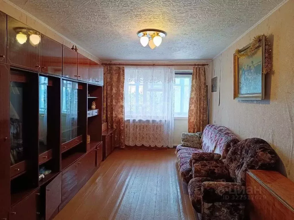 3-к кв. Вологодская область, Харовск ул. Красное Знамя, 11 (57.9 м) - Фото 1