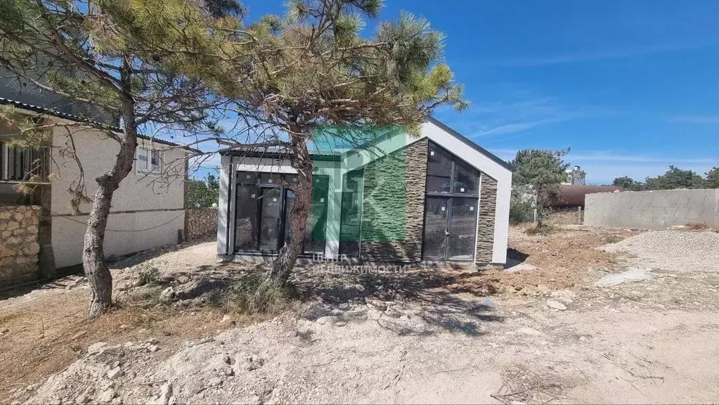 Дом в Севастополь ш. Фиолентовское, 93/8 (74 м) - Фото 1