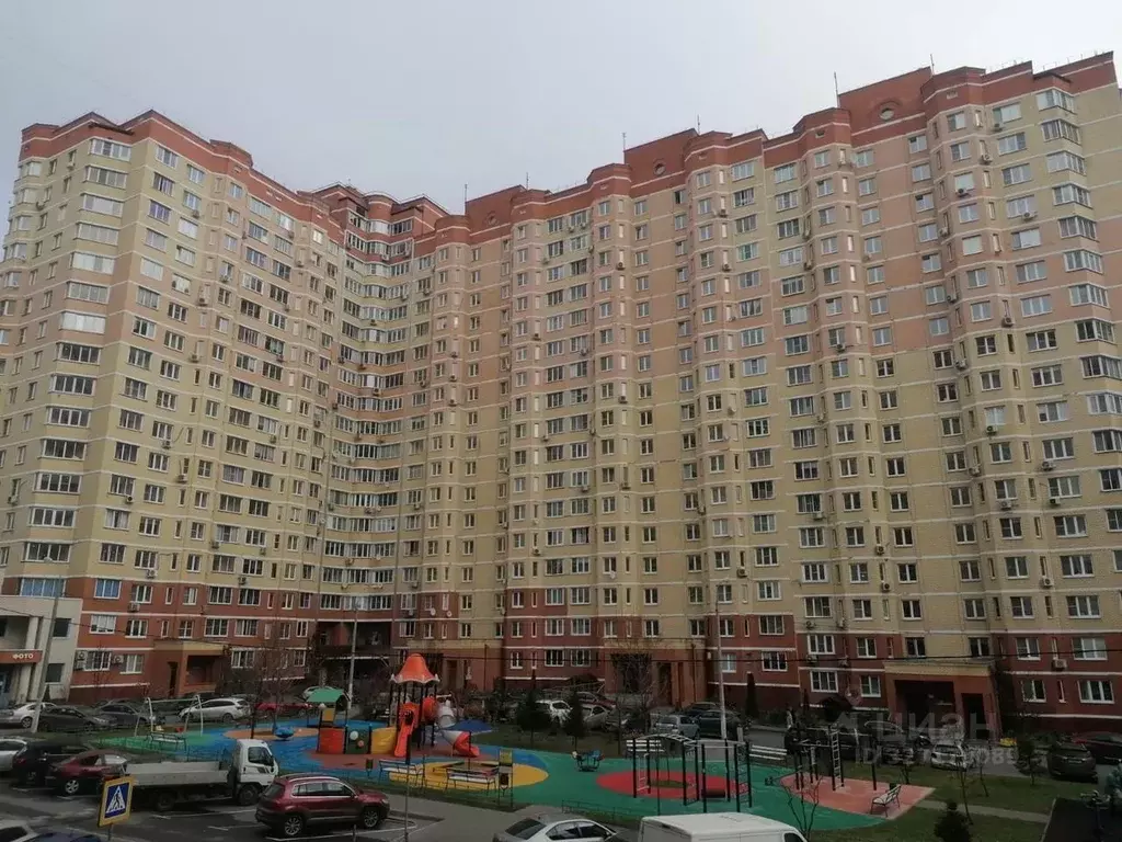 2-к кв. Москва, Москва, Московский г. 3-й мкр, 16 (68.2 м) - Фото 2