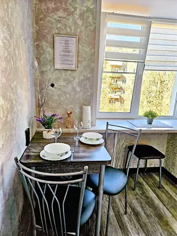 1-к кв. Псковская область, Псков Октябрьский просп., 33А (30.0 м) - Фото 1