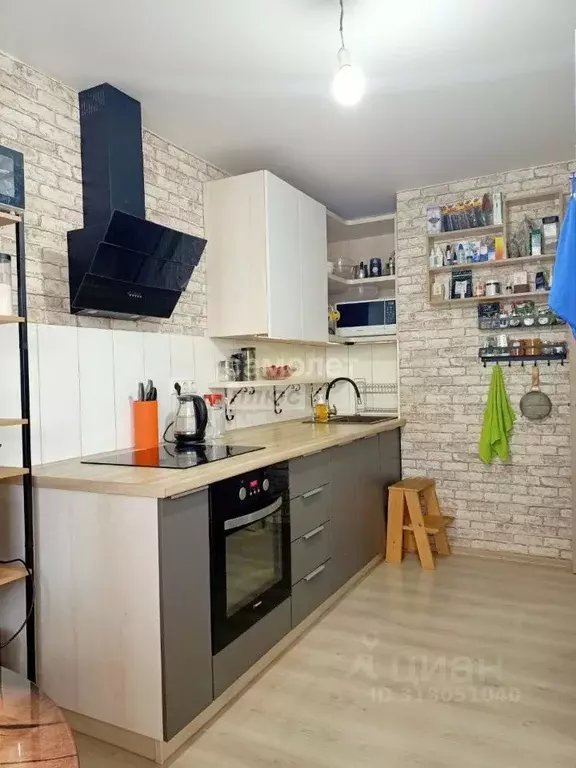 2-к кв. Удмуртия, Ижевск Курортная ул., 8 (54.5 м) - Фото 1