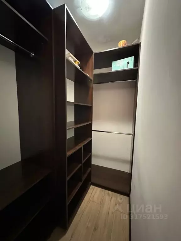 2-к кв. Крым, Симферополь ул. Лексина, 48А (65.0 м) - Фото 0