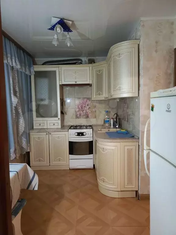 2-к. квартира, 46 м, 1/5 эт. - Фото 1