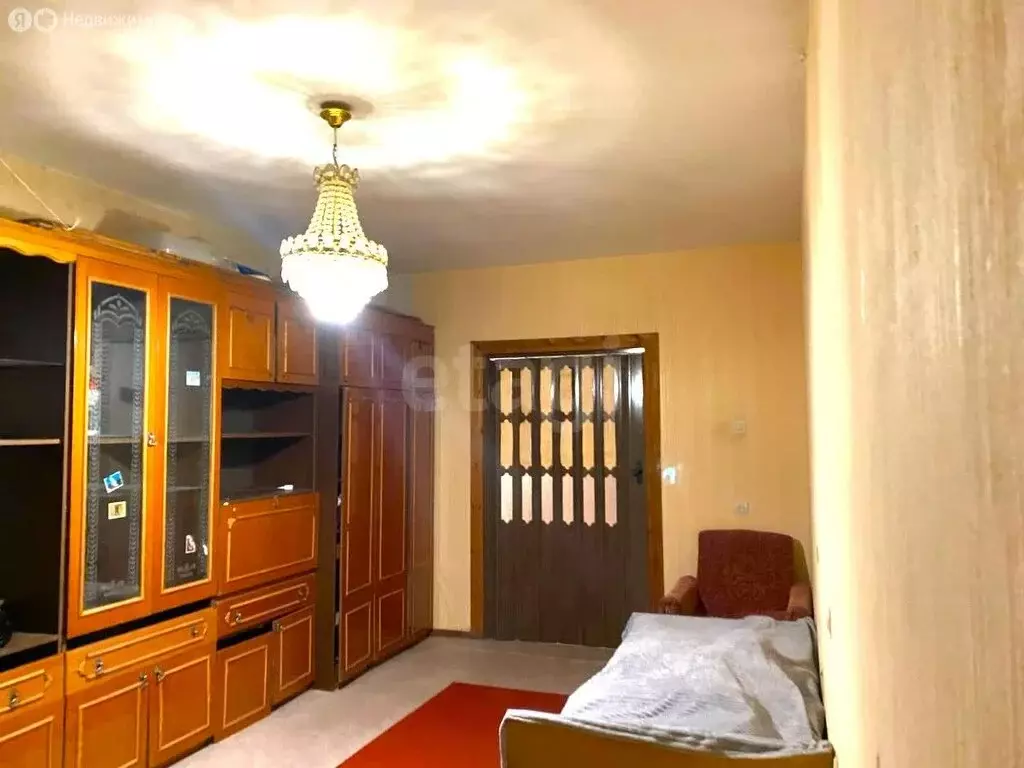 3-комнатная квартира: Симферополь, Комсомольская улица, 4 (90 м) - Фото 2