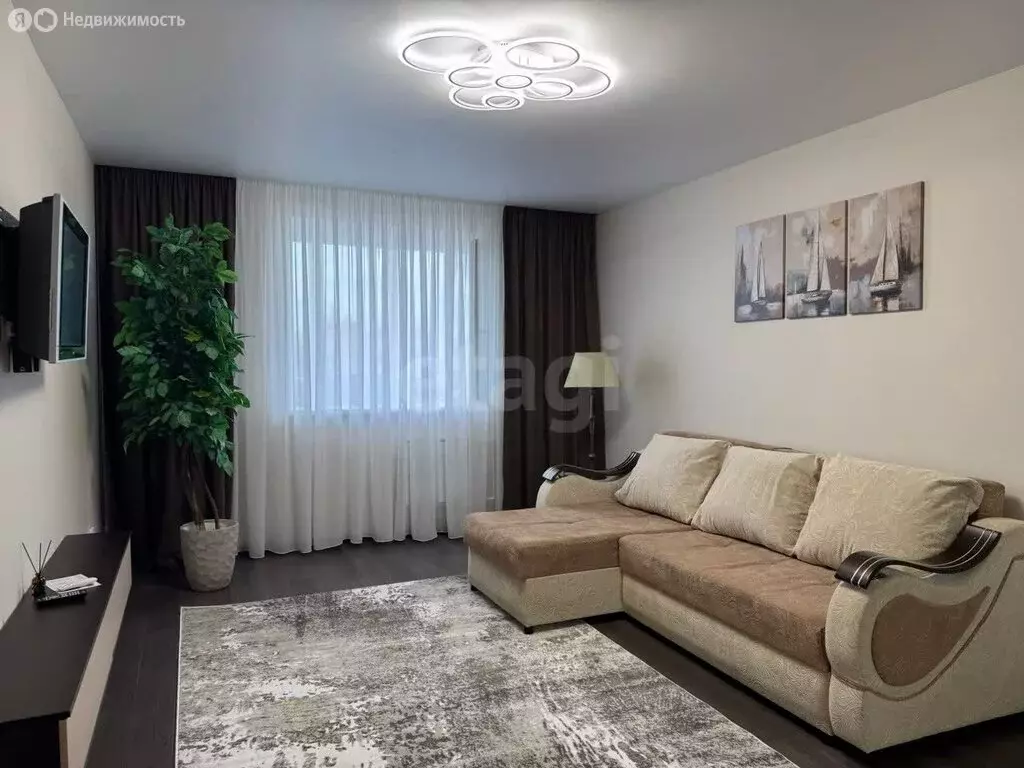 1-комнатная квартира: Тюмень, Пролетарская улица, 109 (45.5 м) - Фото 1