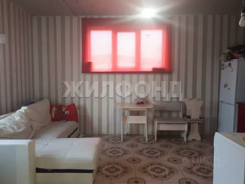 3-к кв. Новосибирская область, Мошковский район, пос. Октябрьский ул. ... - Фото 1