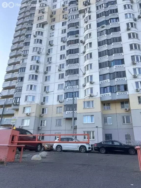 3-комнатная квартира: Москва, улица Герасима Курина, 26 (95 м) - Фото 1