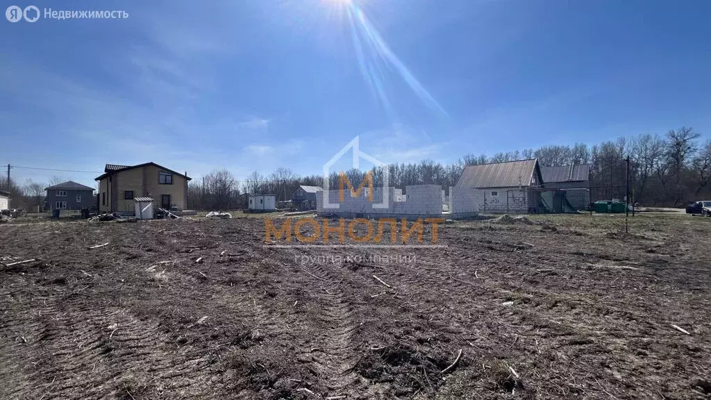 Участок в Саратовская, Ореховая улица (6 м) - Фото 0