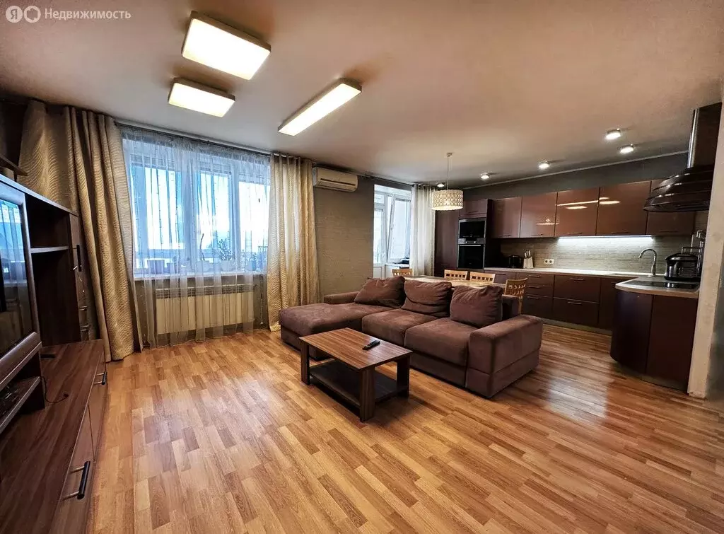 3-комнатная квартира: Пенза, улица Ворошилова, 27 (84.2 м) - Фото 1