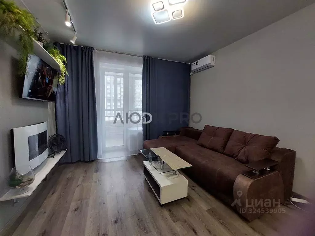 2-к кв. Алтайский край, Барнаул тракт Павловский, 307к4 (38.0 м) - Фото 0