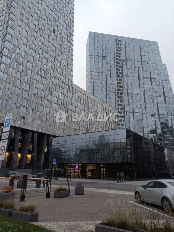 Торговая площадь в Москва Мосфильмовская ул., 8к1 (2000 м) - Фото 1