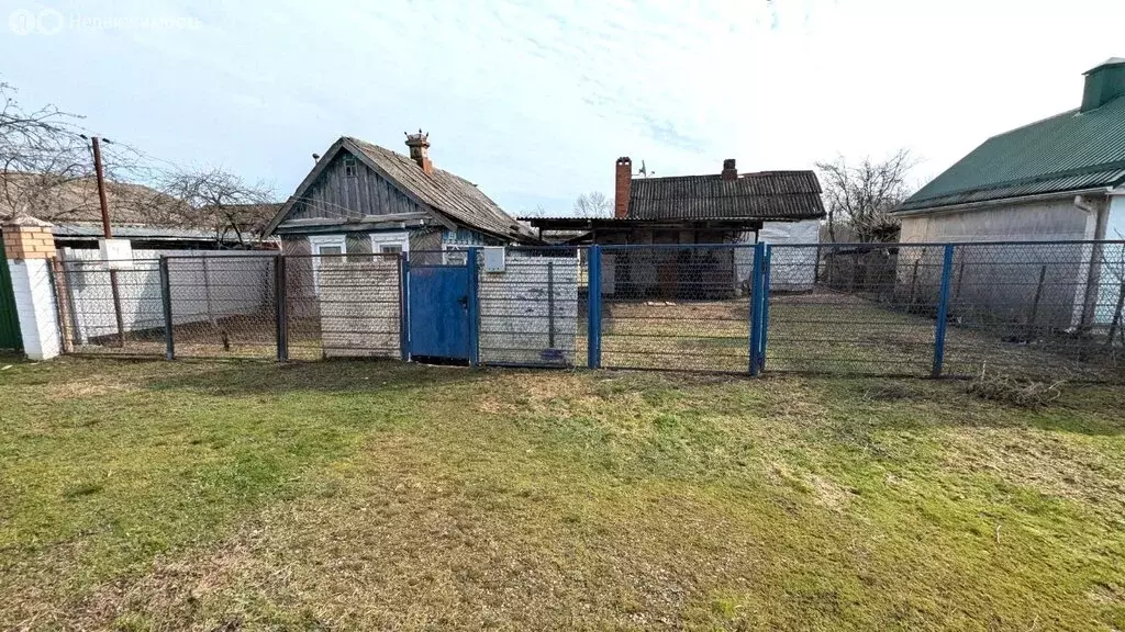 Дом в посёлок городского типа Ахтырский, Длинная улица, 42 (20 м) - Фото 1