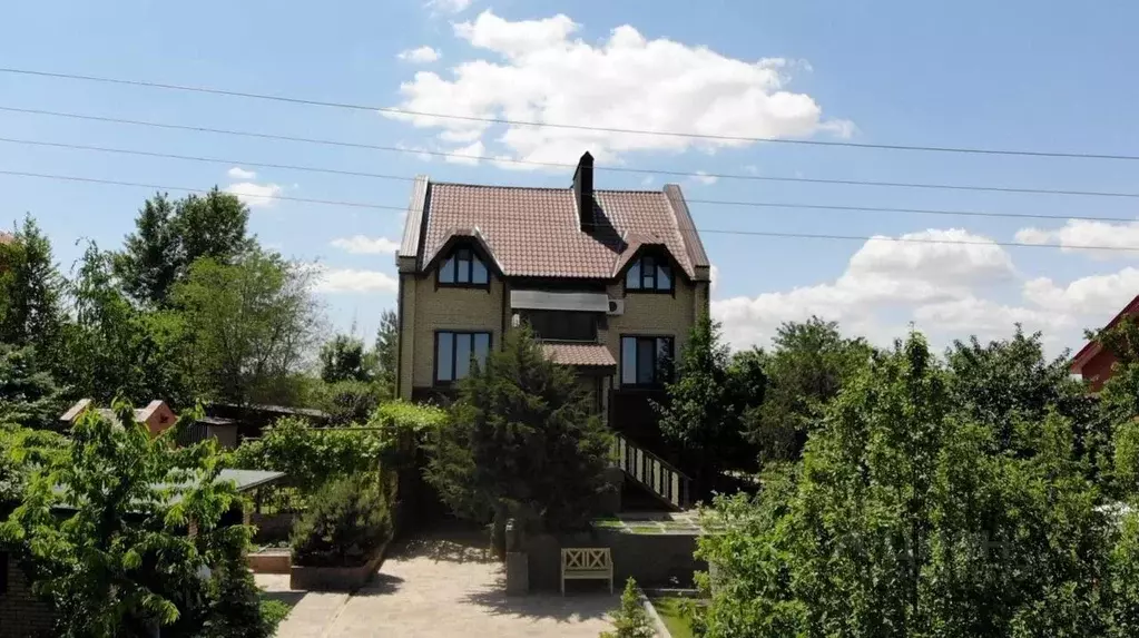 Коттедж в Астраханская область, Приволжский район, с. Фунтово-1 ул. ... - Фото 1