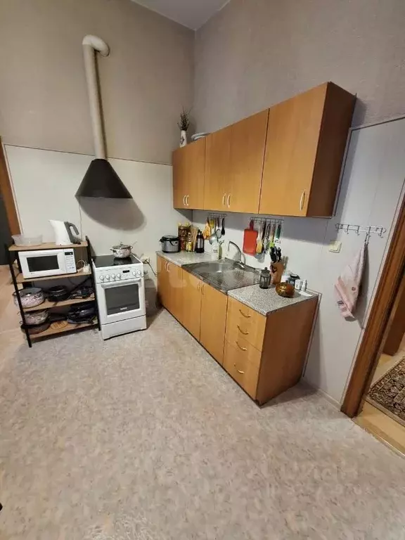 3-к кв. Коми, Сыктывкар городской округ, Краснозатонский пгт ш. ... - Фото 2