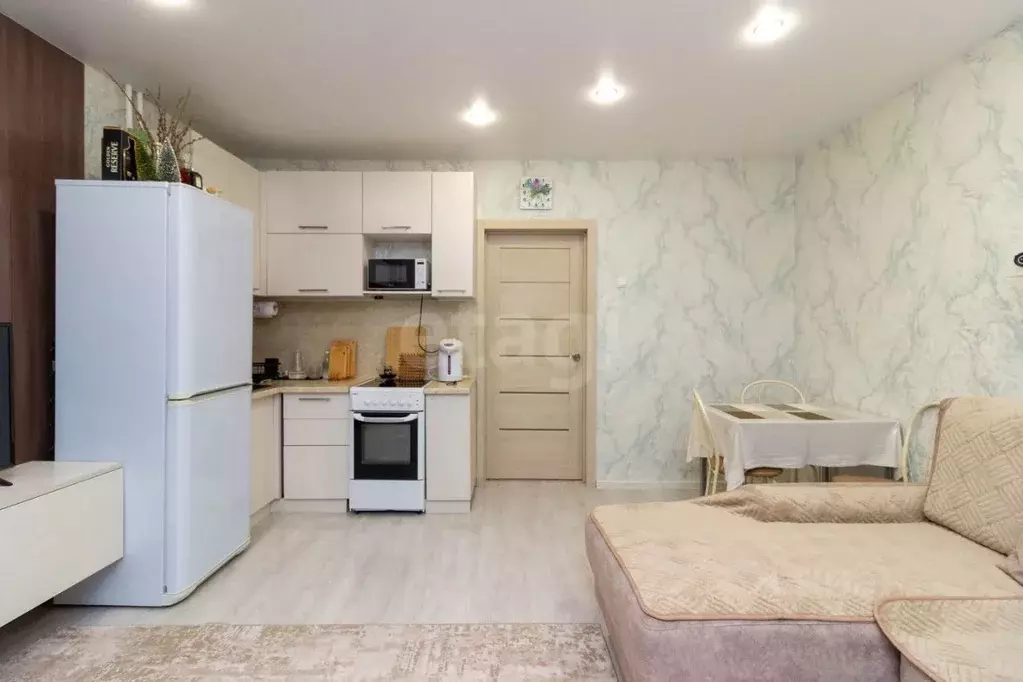 1-к кв. Красноярский край, Красноярск ул. Славы, 7 (35.6 м) - Фото 0