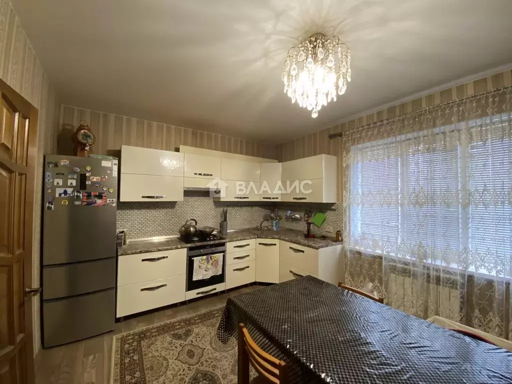 Дом в Волгоградская область, Волгоград ул. Джамбула Джабаева, 3 (84 м) - Фото 0