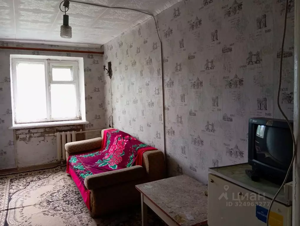 Комната Омская область, Омск Нефтезаводская ул., 31А (12.1 м) - Фото 1