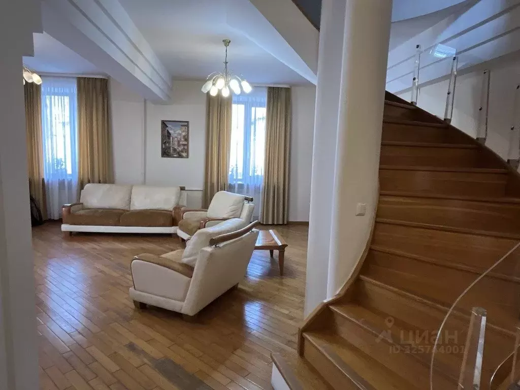 5-к кв. Севастополь ул. Гоголя, 26А (165.0 м) - Фото 2