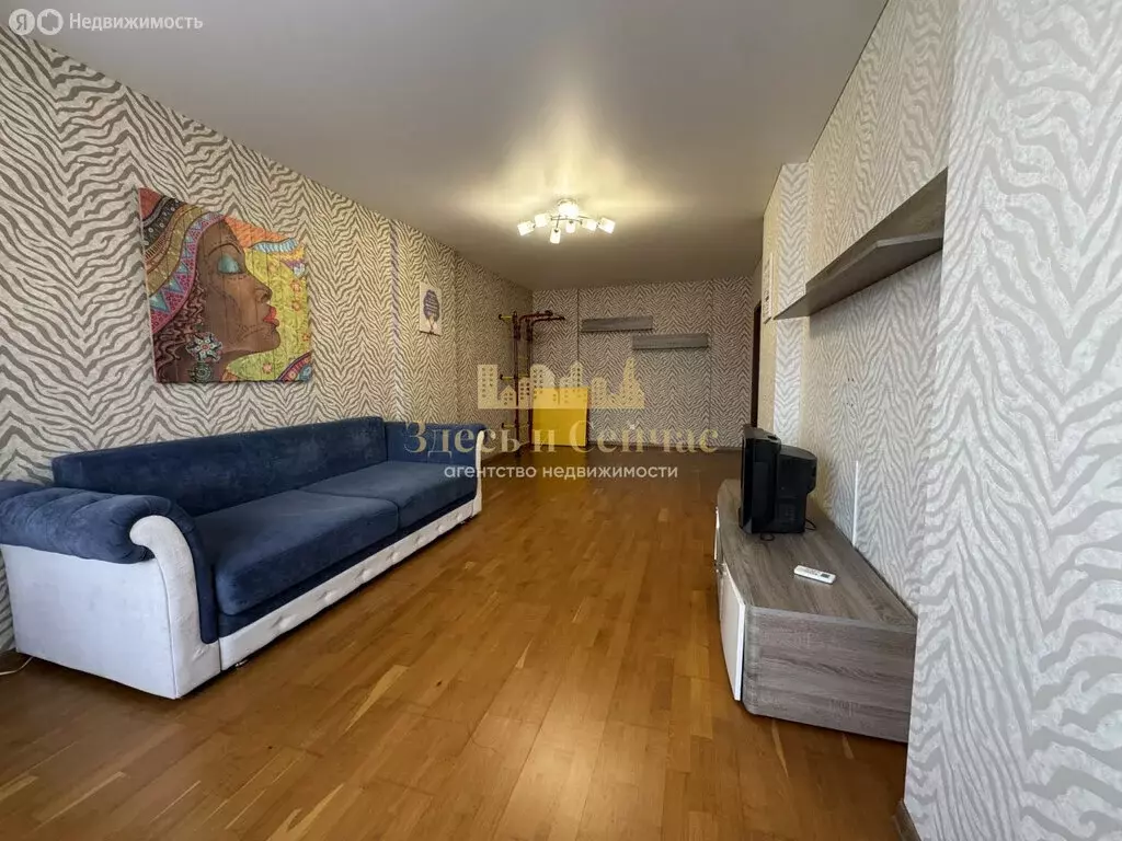 2-комнатная квартира: Казань, улица Хусаина Мавлютова, 42 (68.6 м) - Фото 1