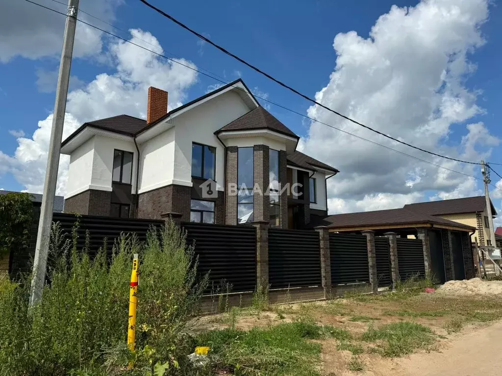 Дом в Нижегородская область, Бор Серебряный Бор мкр, ул. Чуйкова (250 ... - Фото 1