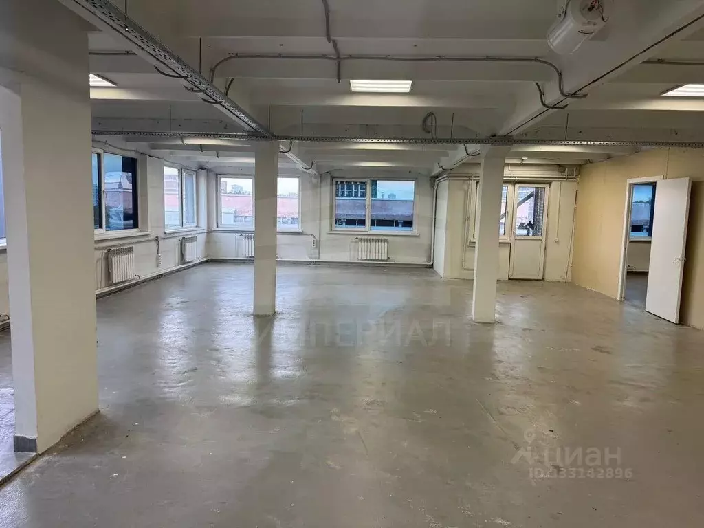 Помещение свободного назначения в Москва Никулинская ул., 11к4 (489 м) - Фото 1