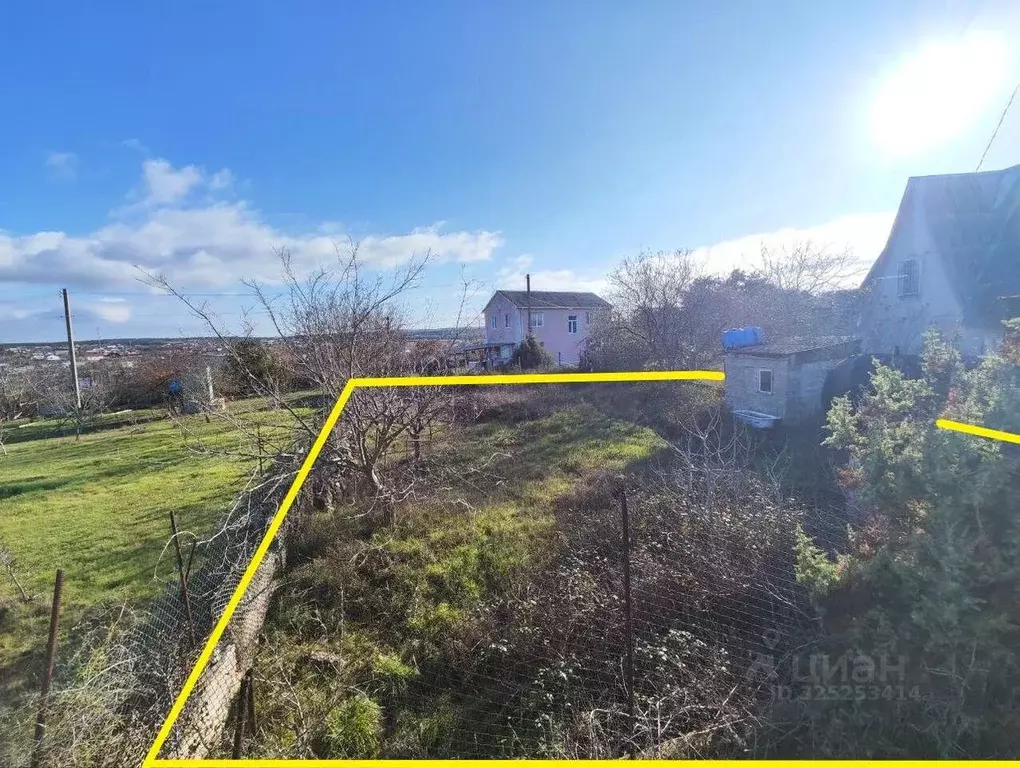 Участок в Севастополь Троллейбусник-1 садоводческое товарищество, 201 ... - Фото 1