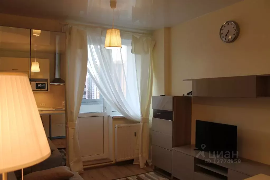 Студия Ленинградская область, Мурино Всеволожский район, бул. ... - Фото 1