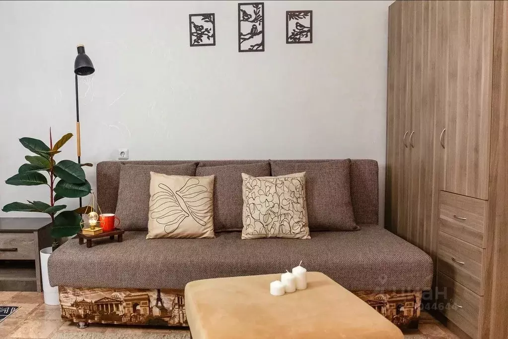 1-к кв. Самарская область, Сызрань Астраханская ул., 15А (36.0 м) - Фото 2