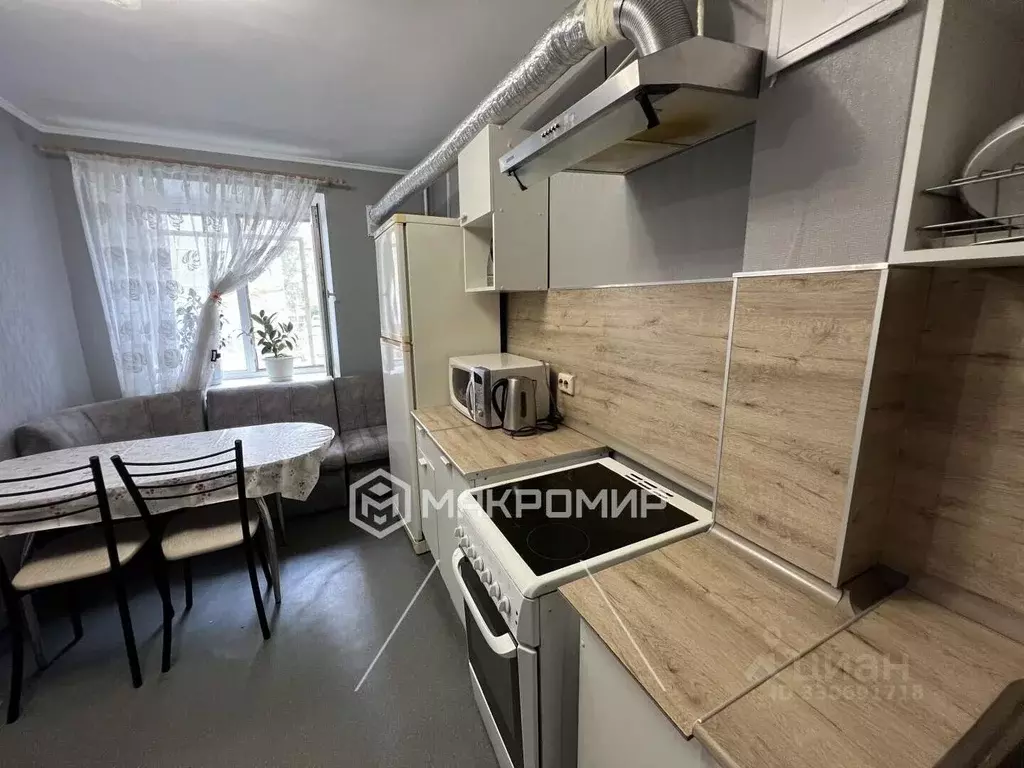1-к кв. Татарстан, Казань ул. Фатыха Амирхана, 12Б (27.9 м) - Фото 2