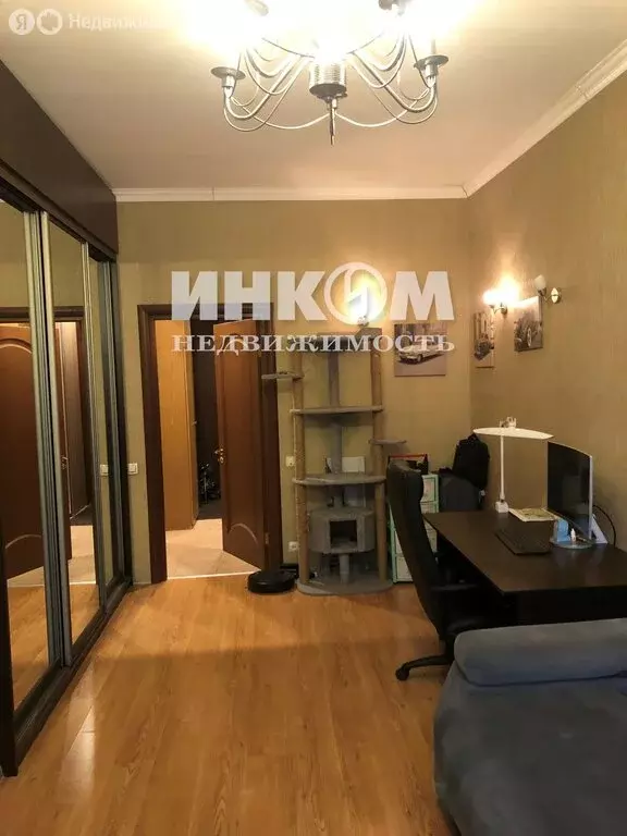 3-комнатная квартира: Москва, Новогиреевская улица, 18/31 (78 м) - Фото 1