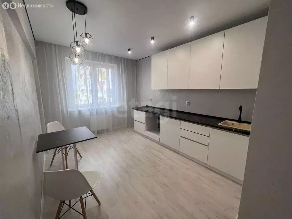 2-комнатная квартира: Калуга, Минская улица, 23к1 (62.6 м) - Фото 2