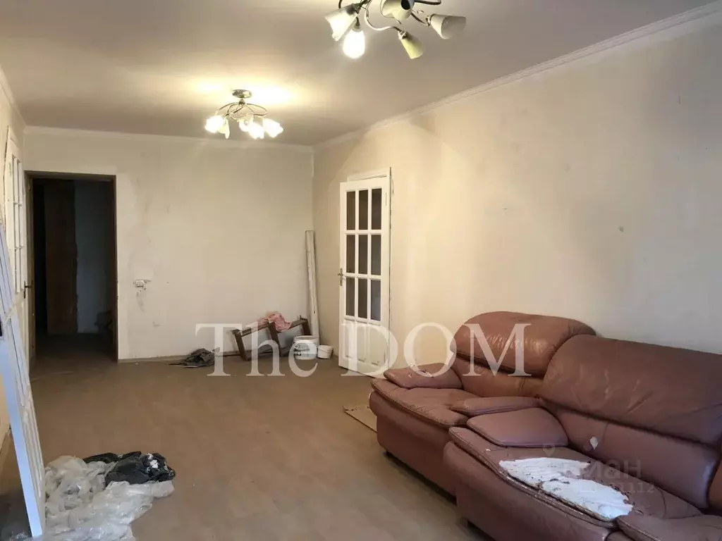 5-к кв. Омская область, Омск ул. Декабристов, 98 (115.7 м) - Фото 1