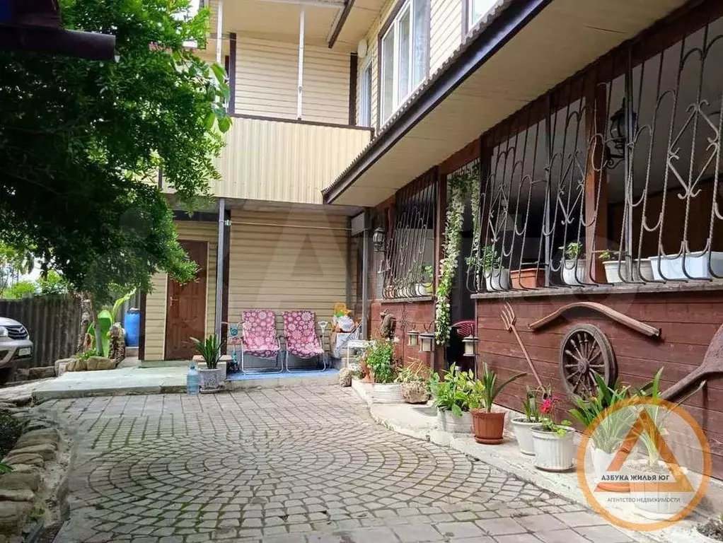 Дом 225,9 м на участке 6 сот. - Фото 1