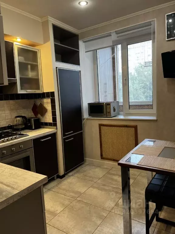 1-к кв. Брянская область, Брянск ул. Жуковского, 18 (38.8 м) - Фото 1