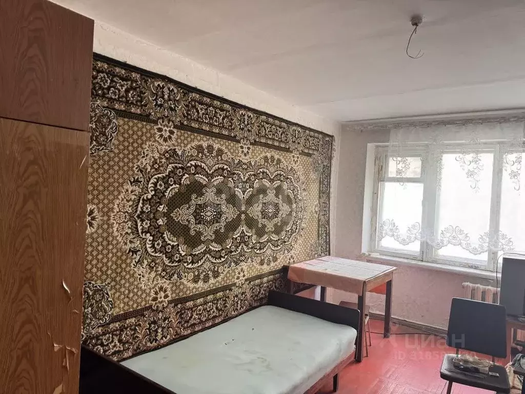 1-к кв. Карачаево-Черкесия, Черкесск просп. Ленина, 52 (29.1 м) - Фото 1