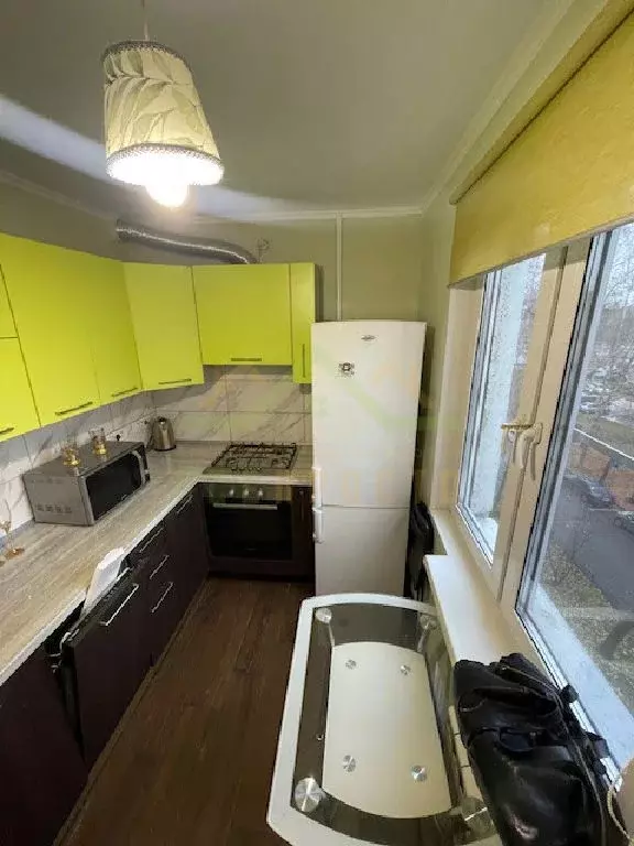 Продается 2-комнатная квартира - Фото 1