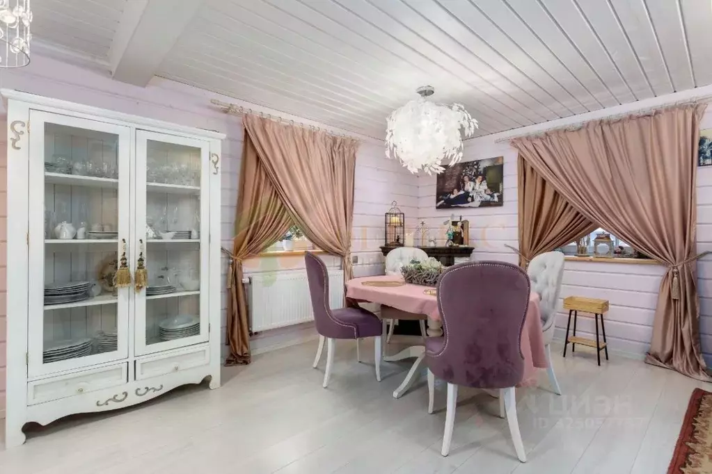 Дом в Ленинградская область, Ломоносовский район, Виллозское городское ... - Фото 2