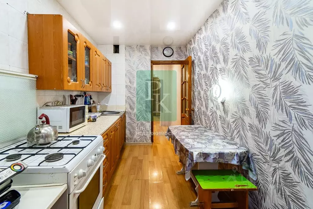 2-к кв. Севастополь ул. Генерала Мельника, 15 (62.2 м) - Фото 2