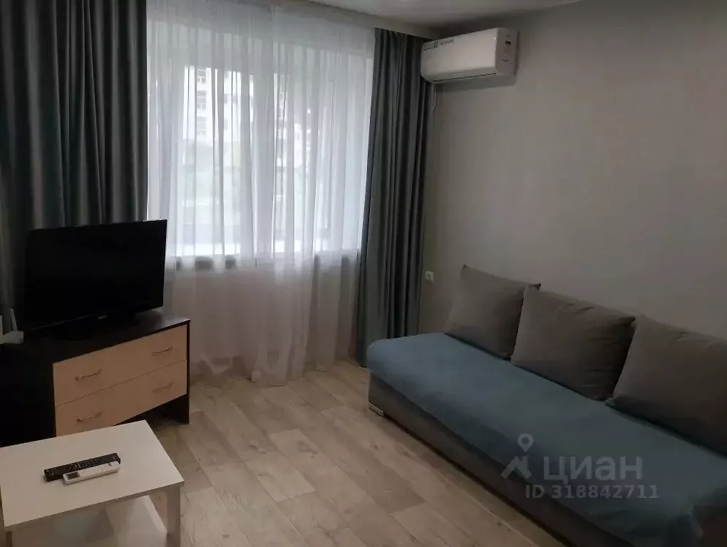 1-к кв. Татарстан, Нижнекамск просп. Строителей, 7 (30.0 м) - Фото 0