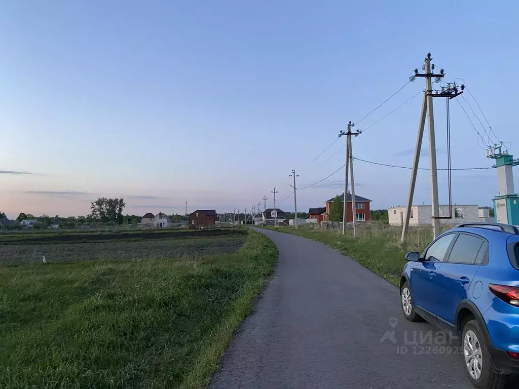 Участок в Липецкая область, Добровский муниципальный округ, с. ... - Фото 1