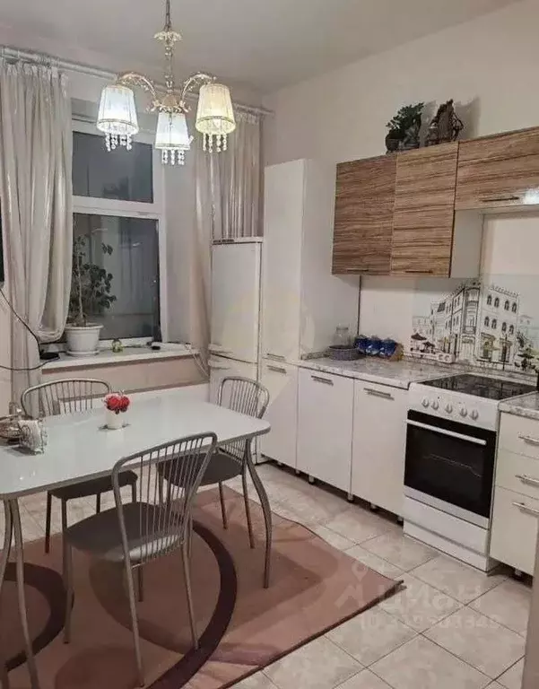 1-к кв. Белгородская область, Старый Оскол Степной мкр, 18 (66.0 м) - Фото 0