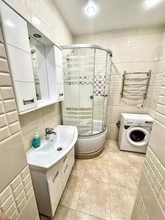 2-к кв. Татарстан, Казань ул. Алексея Козина, 3Б (53.0 м) - Фото 1