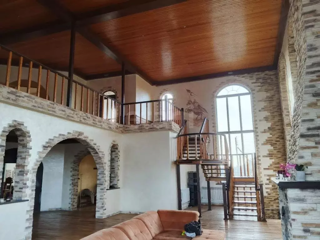 Дом в Астраханская область, Камызякский район, с. Чаган Восточная ул., ... - Фото 1