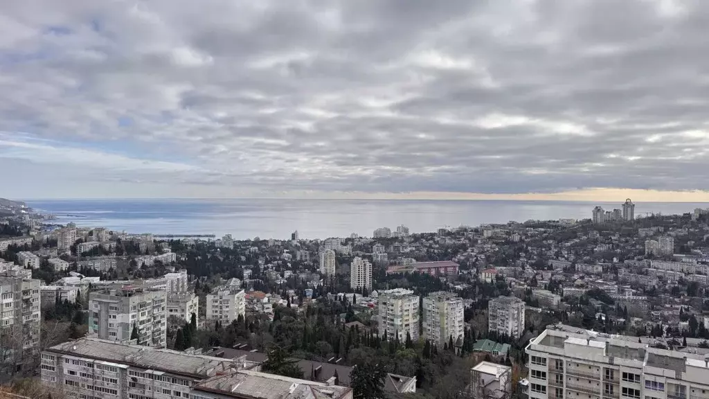 1-к кв. Крым, Ялта ул. Крупской, 52 (50.0 м) - Фото 2