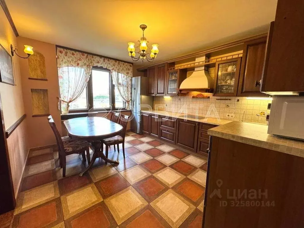 3-к кв. Тюменская область, Тюмень ул. Пермякова, 68к1 (96.3 м) - Фото 2