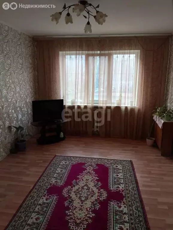 3-комнатная квартира: Саратов, улица имени А.П. Шехурдина, 28Б (63 м) - Фото 1