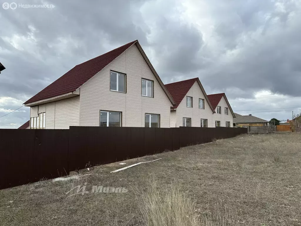 Дом в Симферопольский район, село Родниково (143.5 м) - Фото 1