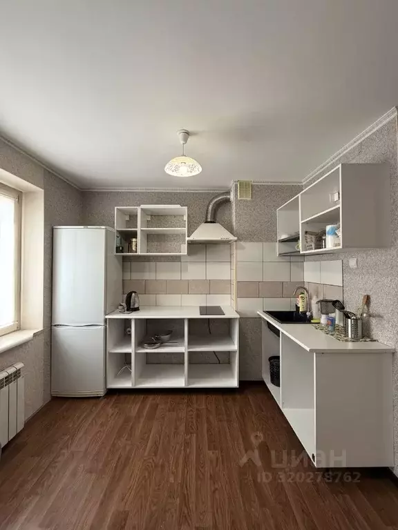 Студия Омская область, Омск Осоавиахимовская ул., 185к3 (33.3 м) - Фото 1