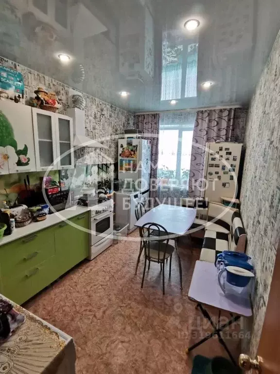 3-к кв. Пермский край, Губаха просп. Ленина, 64 (69.7 м) - Фото 1